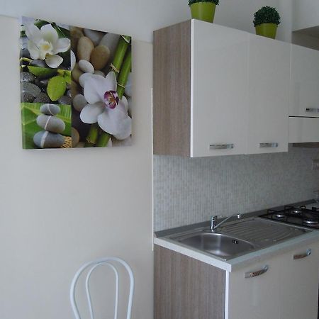Welcome Holiday House Полиньяно-а-Маре Экстерьер фото