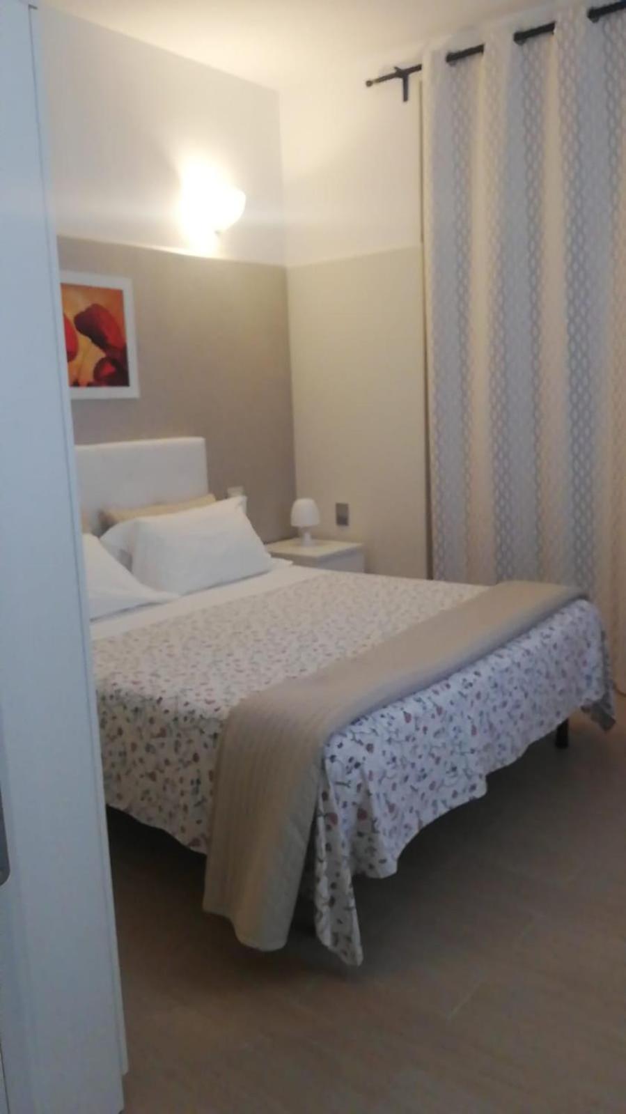 Welcome Holiday House Полиньяно-а-Маре Номер фото
